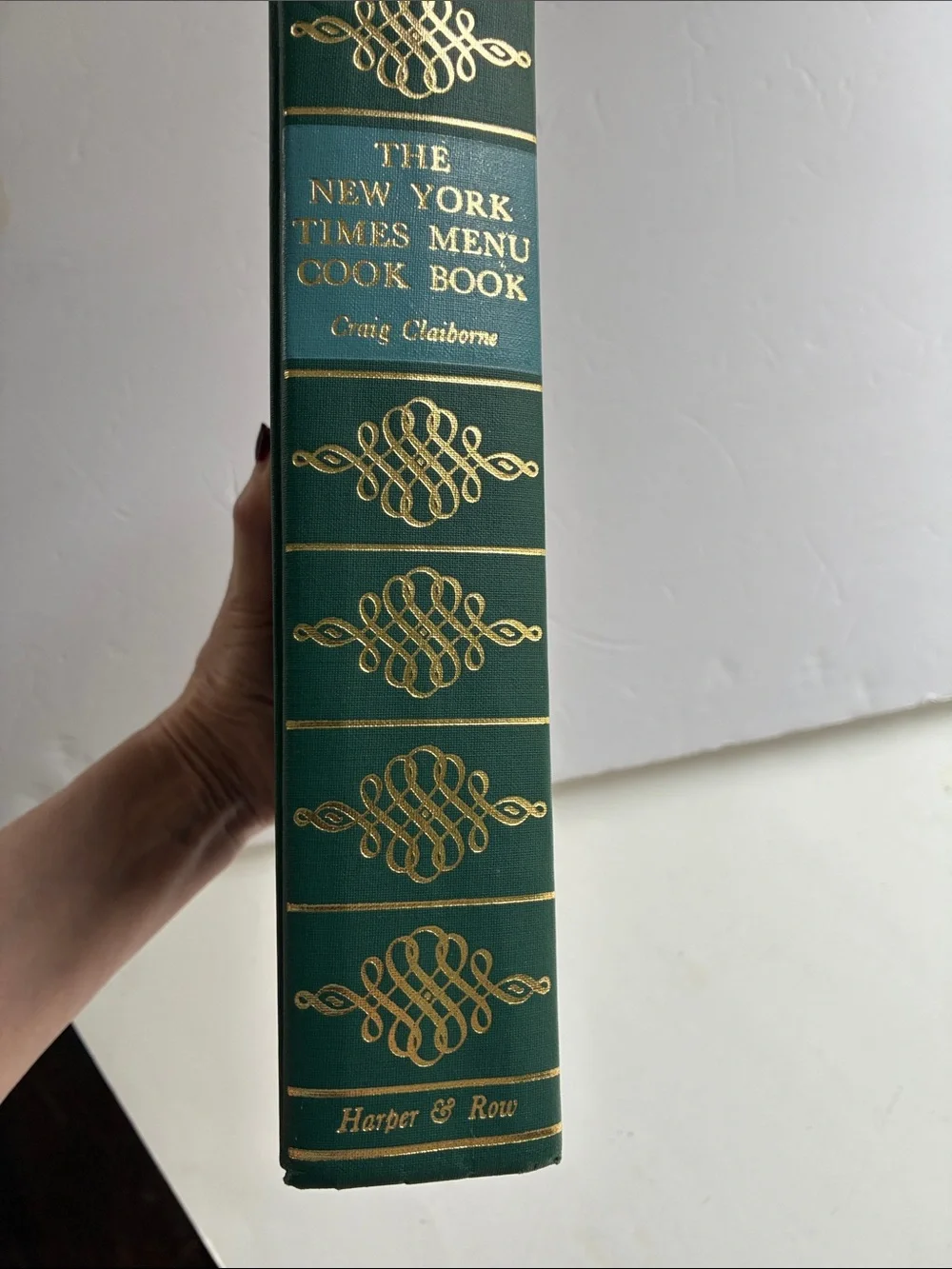 The New York Times Menu Cook Book by Craig Claiborne 1966 First Edition